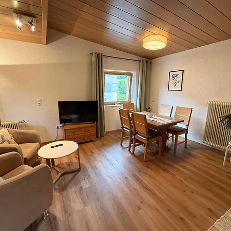 Bergnest Apartment *